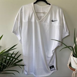 Nike Large V-Neck White